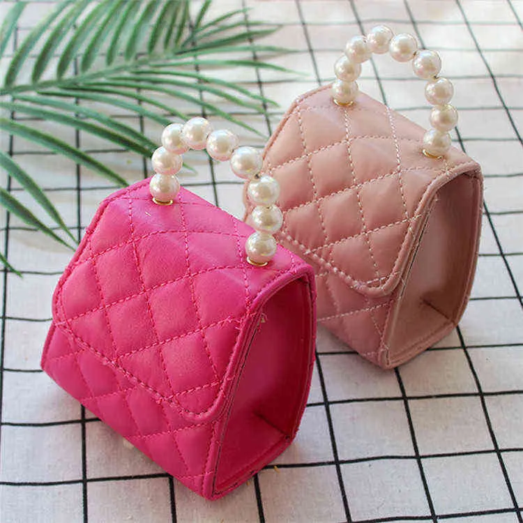Kids Designer Handbags est Spring Baby Girls Mini Princess Purses Lovely Pearl Checks Trapezium Tote Girls Cross-body Bags B11