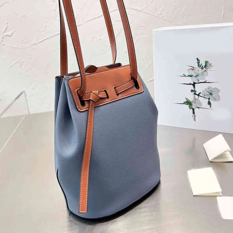 Loewe lazo bucket bag deals