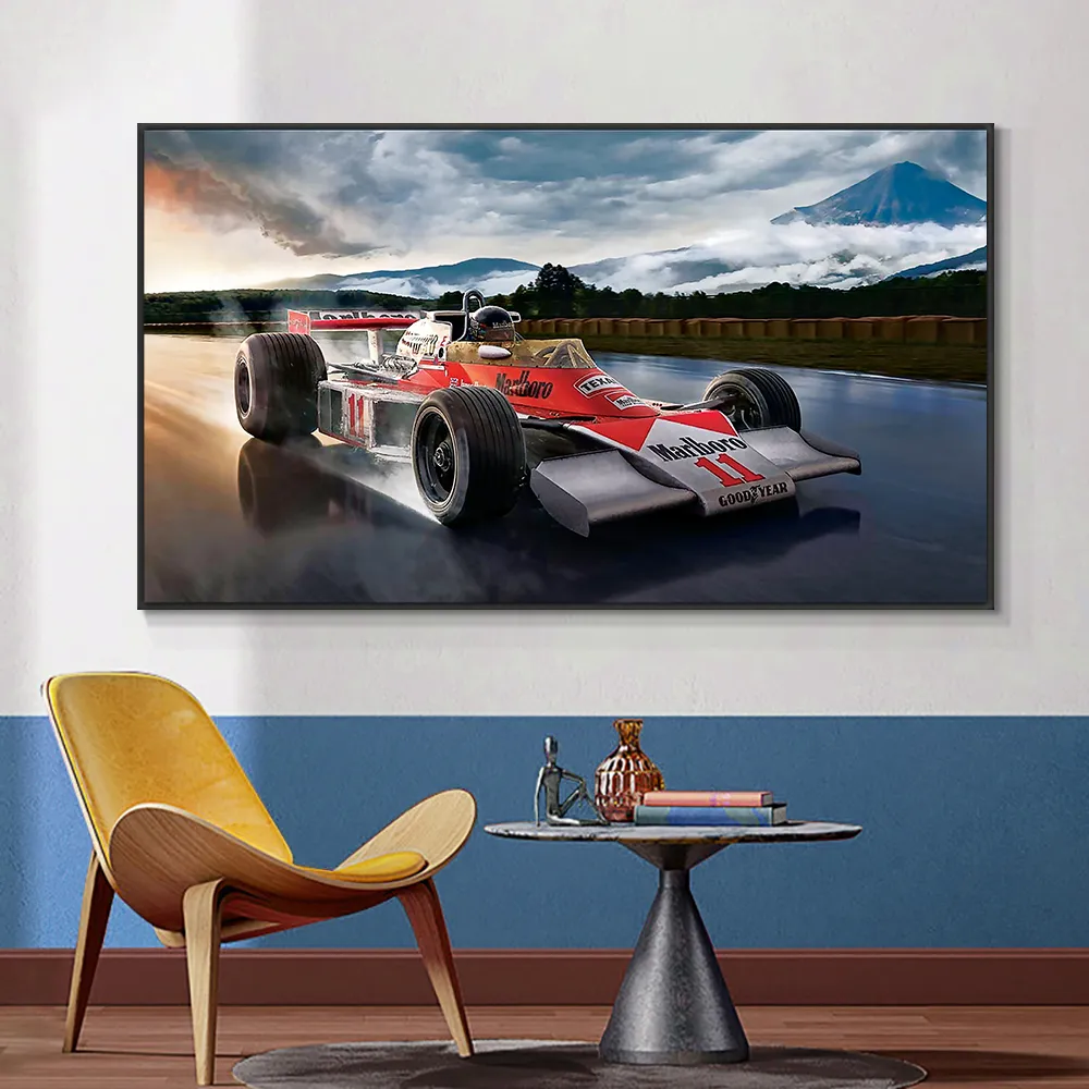 F1 Racing Car in the Rain Poster Print on Canvas Pintura Nórdica Poster de Wall Art Picture for Living Noom Home Decoration