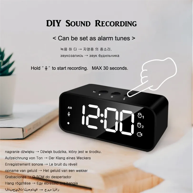 Rechargeable DIY Sound Recording LED Mirror Music Clock with Dual Alarms and Snooze Bedroom Decor Desk Table Phone Charger 220426