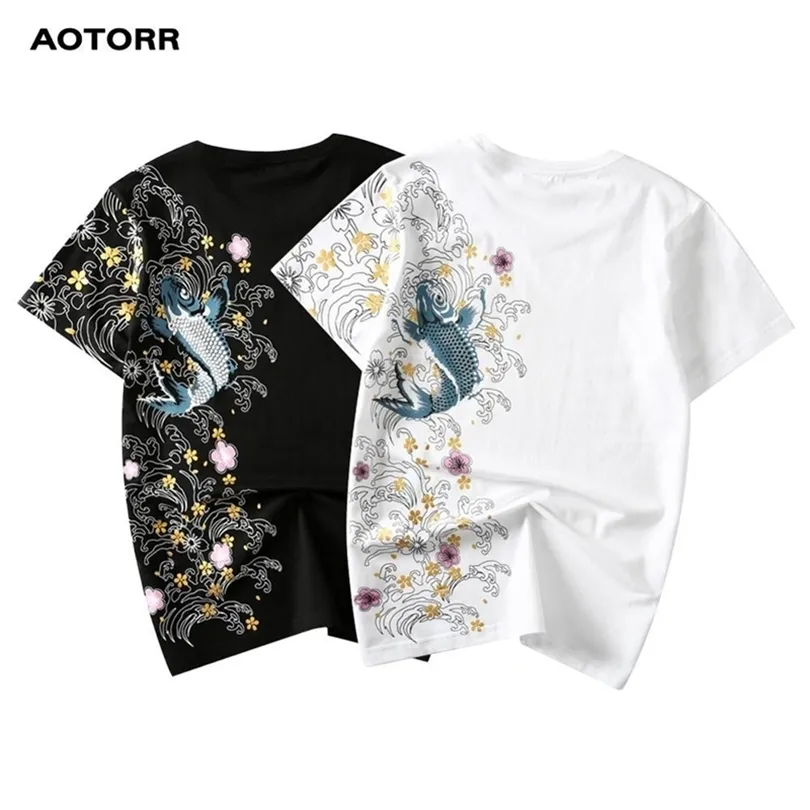 Summer Men T Shirt Koi Embroidery New Chinese Style O-Neck Cotton Tees Men's Short Sleeve Streetwear Fashion Casual T-shirt T200224