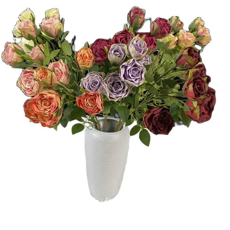 Une fausse fleur à longue tige, Simulation de Rose d'automne rétro Rosa pour centres de table de mariage, 8 couleurs disponibles