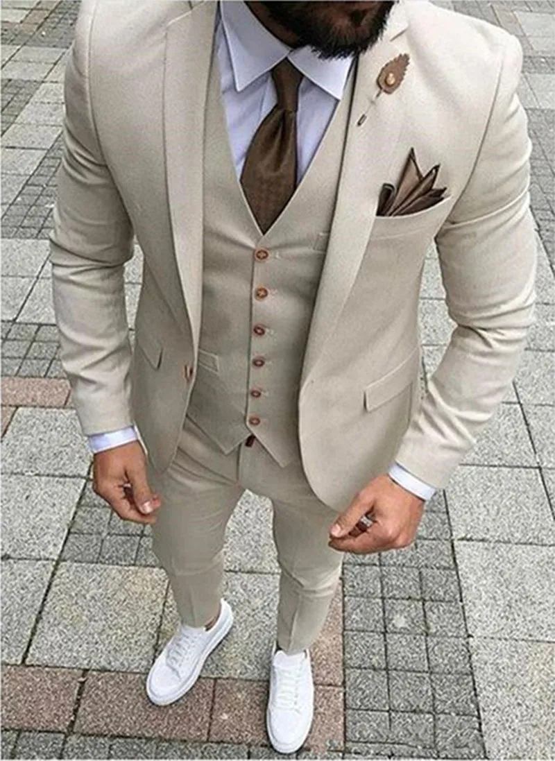 Modne smokingi dla pana młodego Notch Lapel garnitury męskie Groomsmen beżowe garnitury FitWedding/męski oblubieniec (kurtka + spodnie + kamizelka + krawat) nr: 38