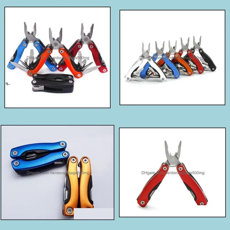 Small multifunctional pliers Mini gadget combination outdoor folding pliers RRA13017