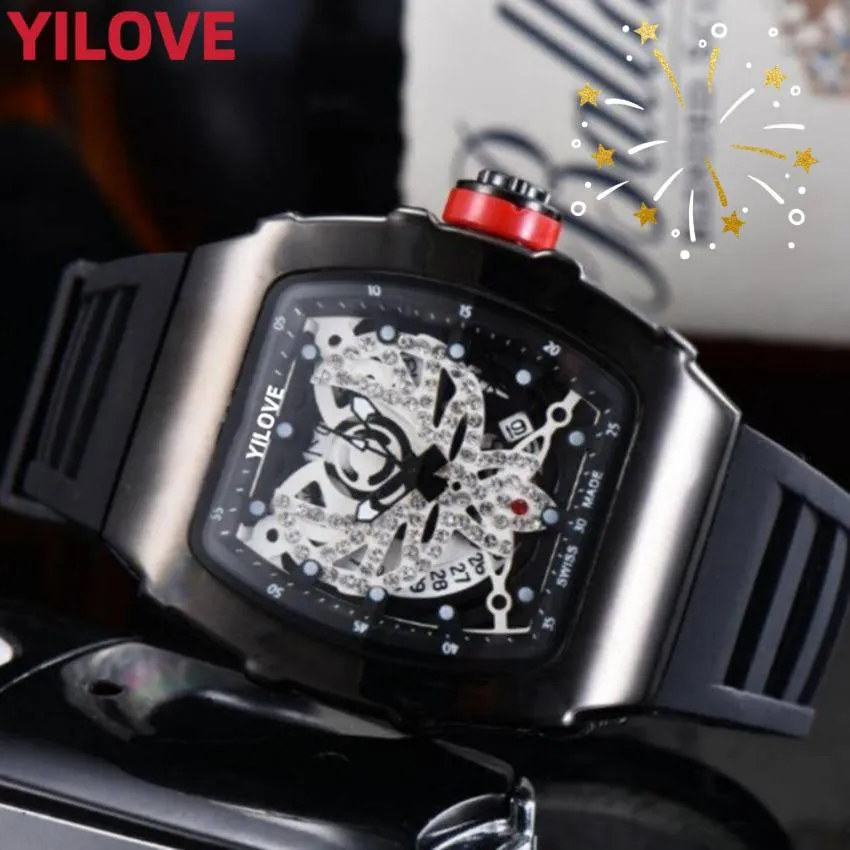 Männer Quarz importierte Bewegung Uhr 43 mm Edelstahl Hülle Fashion Takt Gummi-Gurt wasserdichte Multifunktionsstil im Sportstil überlegene Armbanduhren