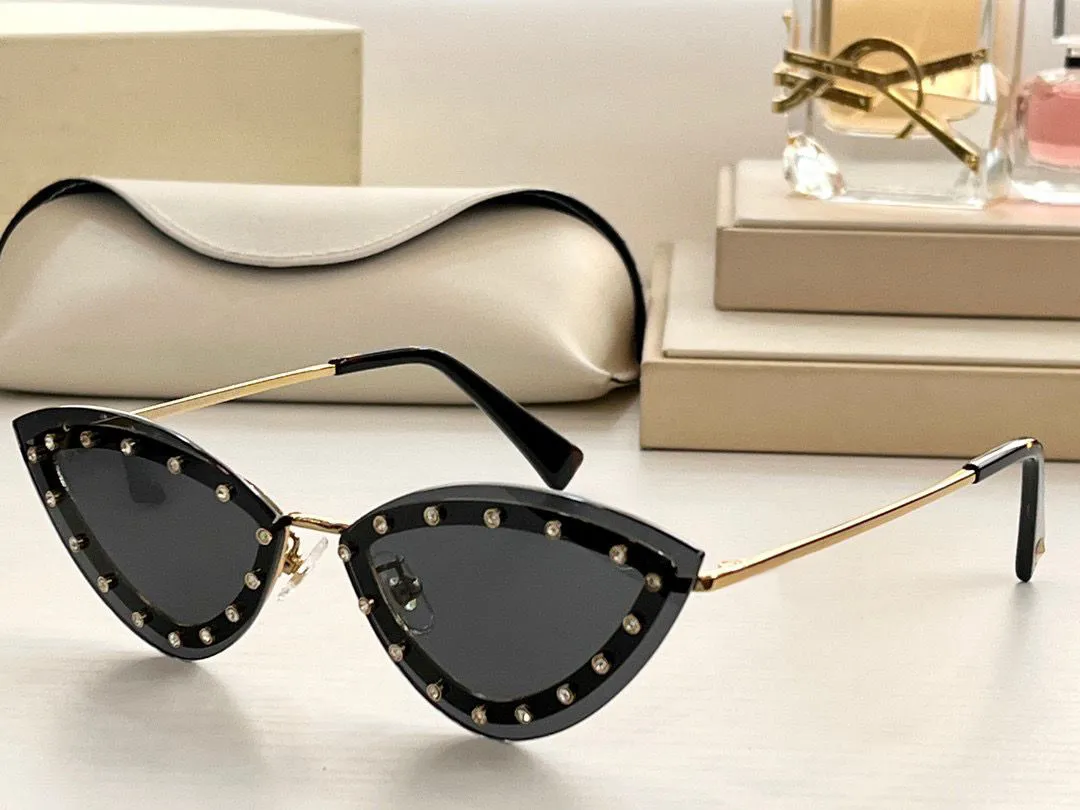 여자 선글라스 남성 남성 태양 안경 남성 2033 패션 스타일 보호 눈 UV400 렌즈 무작위 상자와 최고 품질
