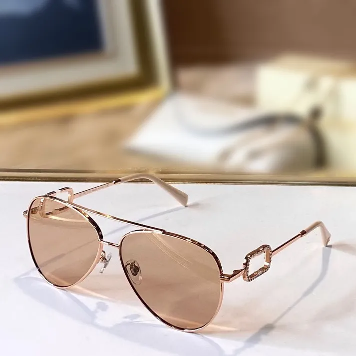 Gafas de sol para mujer verano 6066 estilo Anti-ultravioleta Retro placa Metal marco completo moda anteojos caja aleatoria