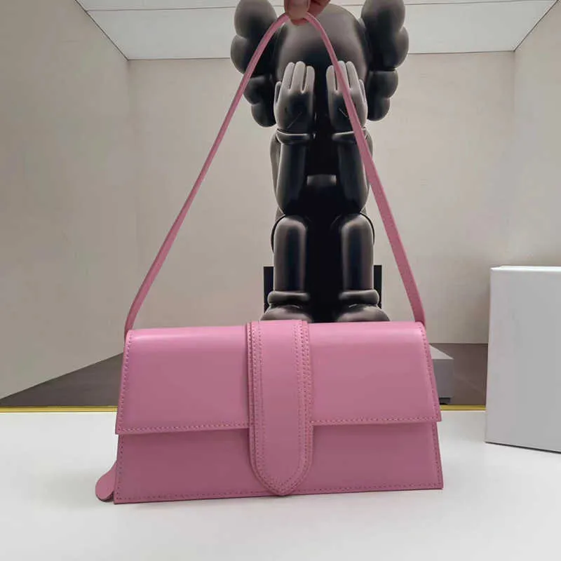 の*ん様 A*l様 JACQUEMUS ピンク レザー クラッチバッグ の*ん様 A*l様 JACQUEMUS ピンク レザー クラッチバッグ - メルカリ