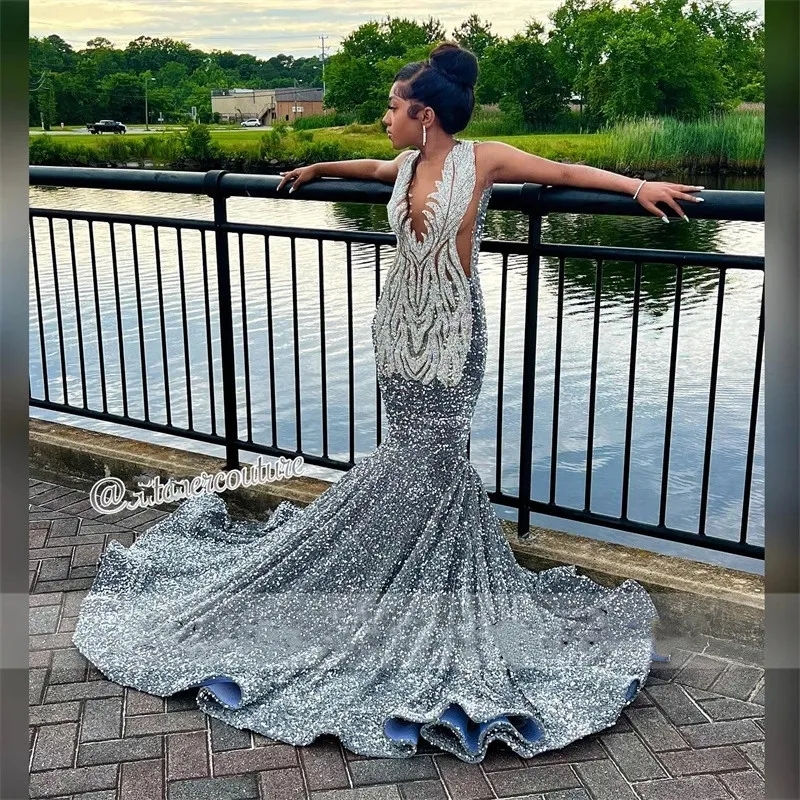 17+ Mermaid Silver Prom Dresses