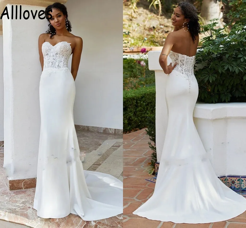 Vestidos de noiva de sereia de garotas negras com trens de varredura simples cetim stetheart vestidos de noiva sexy boho jardim na praia de praia aplicação de roupas de costas abertas de mariee cl0608