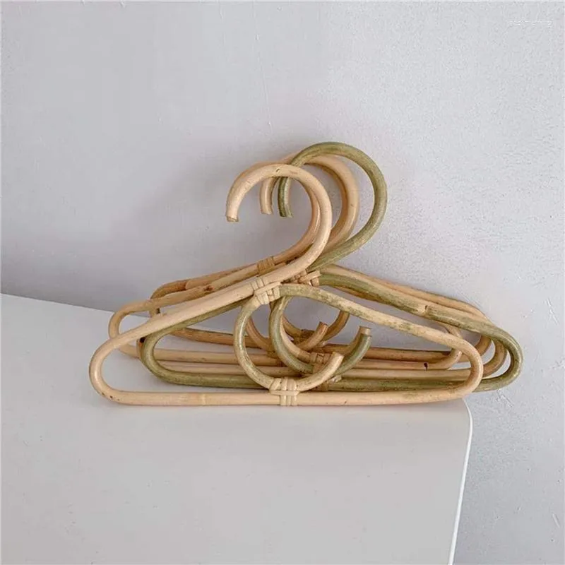 3pcs Rattan Routs Hanger Style Crianças Organizador Rack Rack Decoração de quarto para roupas para roupas