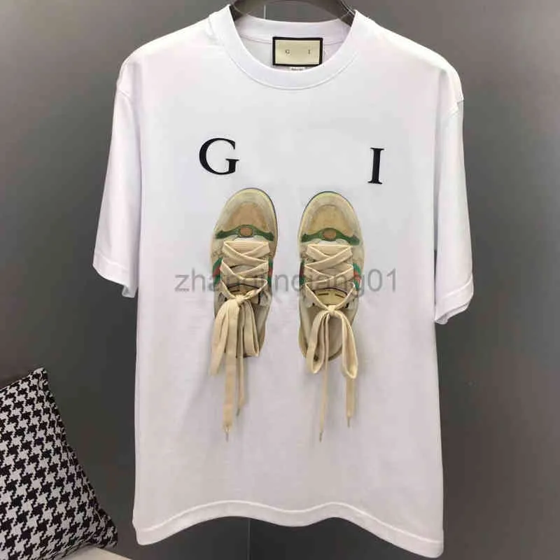 Designer GG T-shirt Vintage Oversized Luxe Mode Vår Sommar Ny Ren bomull Smutsiga skor Mönster Gamla hem Spets Lös Stora mäns och kvinnors älskare CC TEE