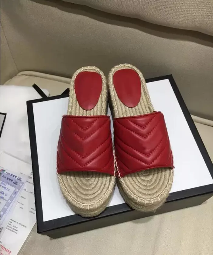 2022 Slipper Women's Summer Fashion Wear Водонепроницаемая платформа на каблук прохладный перетаскивание толстые нижние высокие каблуки кексы дно словесные тапочки