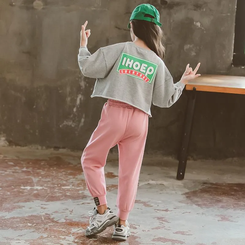 Completi per ragazze alla moda shop