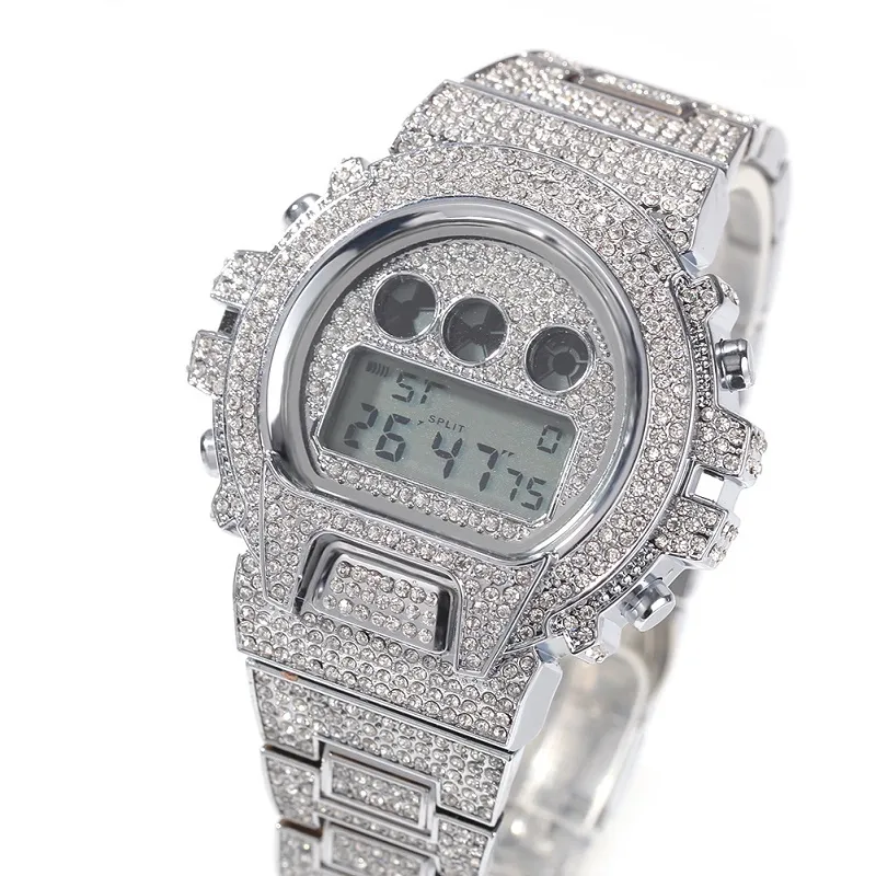 Lüks Full Diamond Watch Gold Watches Tasarımcı Erkekler Yüksek Kaliteli Moda Elektronik Dijital Kol saatleri İzleyin