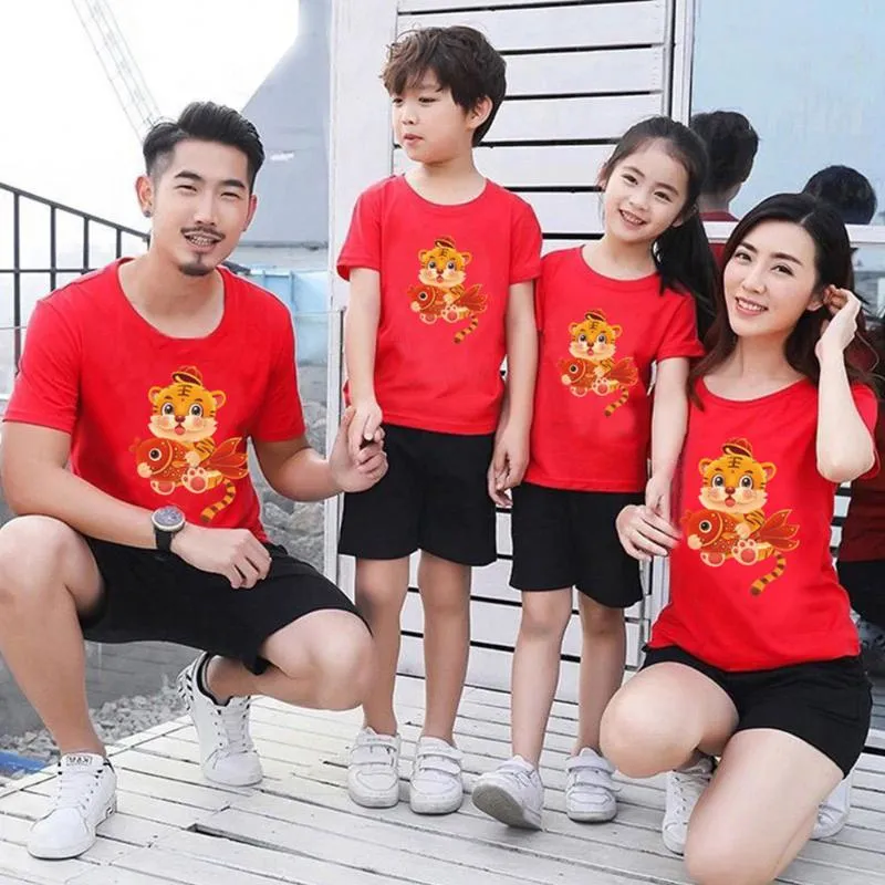 Men's T-Shirts Red Chinese Year T-Shirt Cute Tiger 2022 The Of CNY Family Matching Set Wear T Shirt Dad-Mom-Kids