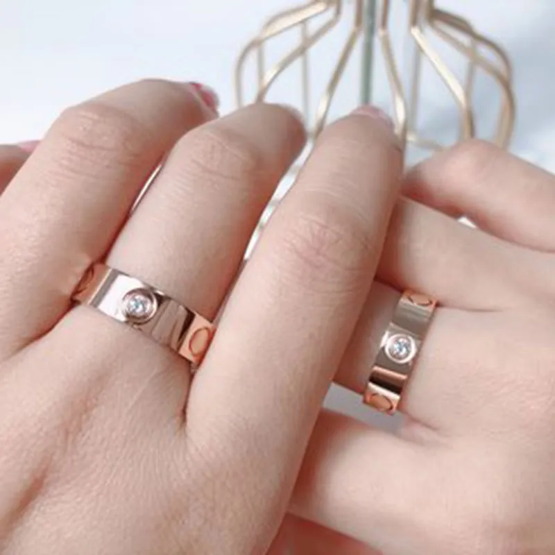 Designer Rings Love Ring Unisex Men Women Couple Rings Jewelry Gift size 5-11