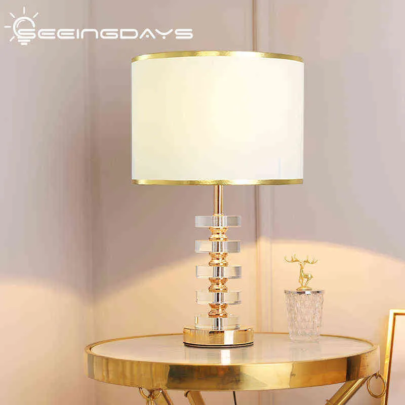 Widząca luksusowa kryształowa lampa stołowa Post nowoczesna lampa stołowa w stylu amerykańskim do salonu sypialnia lampa nocna H220423