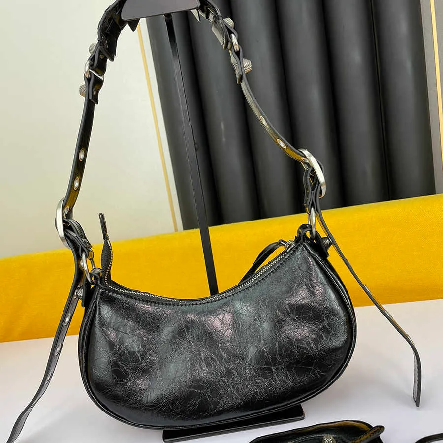 Le b best sale bags