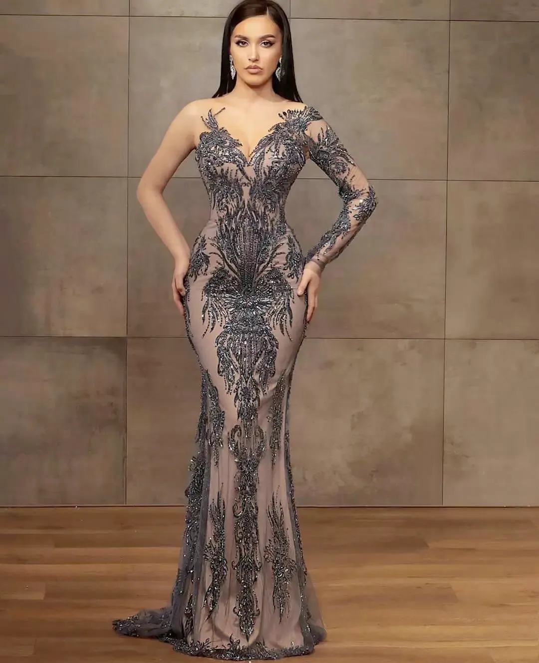 open lace back dress Sculpted One-Shoulder Long Prom Dress with Beads Black / 6 main image 1