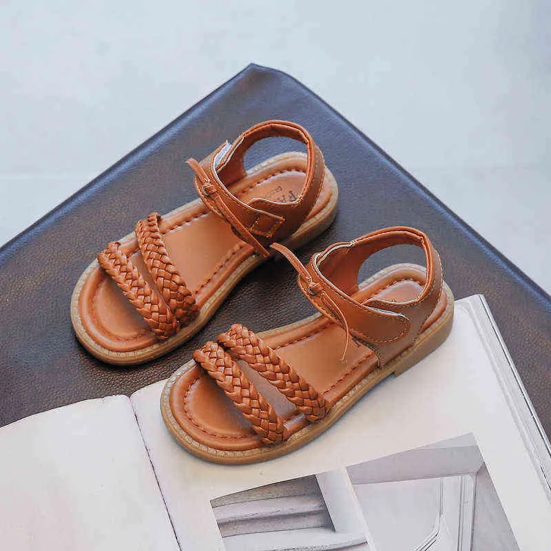 10 sales years sandal