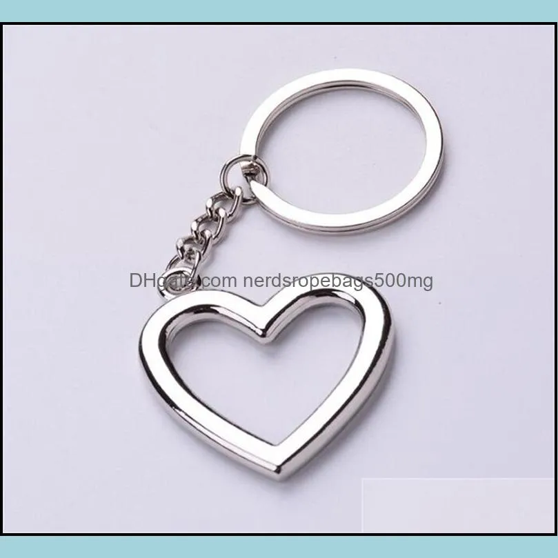 Novelty Zinc Alloy Heart Shaped Keychains Metal Keyrings For Lovers Festive Party Favor Party Favor RRA3916 65 J2