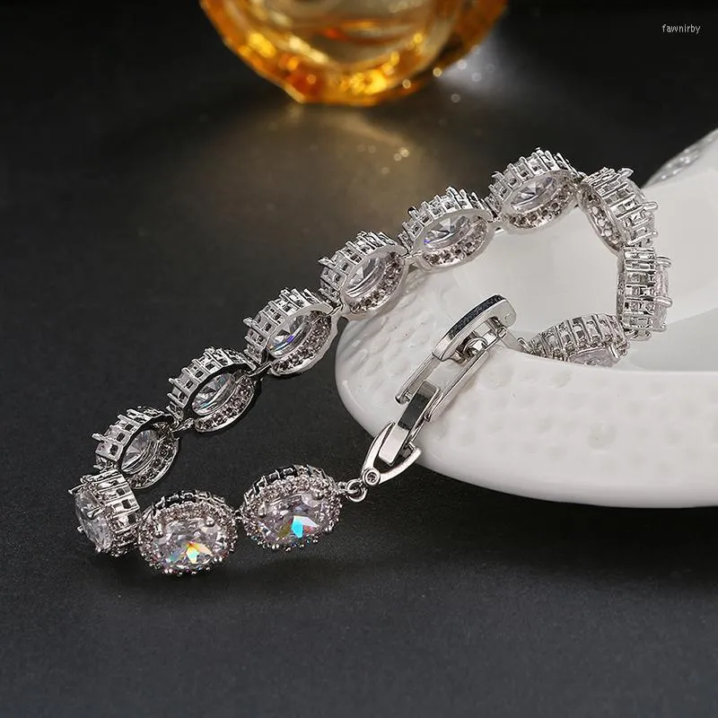 Gliederkette GMGYQ Klassische Luxus-Kubikzircon Drei Farben Roundel Armbänder für Frauen Eleganz Hochzeit Party Fawn22