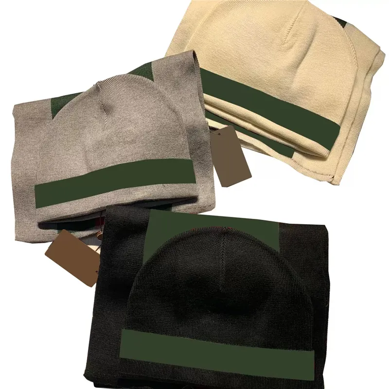 Diseñadores Bufanda de lana Bufanda de lana y sombrero Set Classic Stripe Warm Bufandas Hombres Mujeres Hats de alta calidad