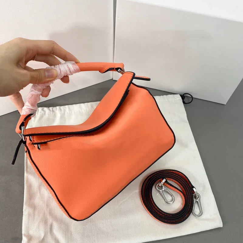 New IN Famose borse firmate Mini borsa a tracolla morbida borsa a tracolla la tote bag splice Pelle di lusso Borse da donna Borsa da donna con impostazione asimmetrica