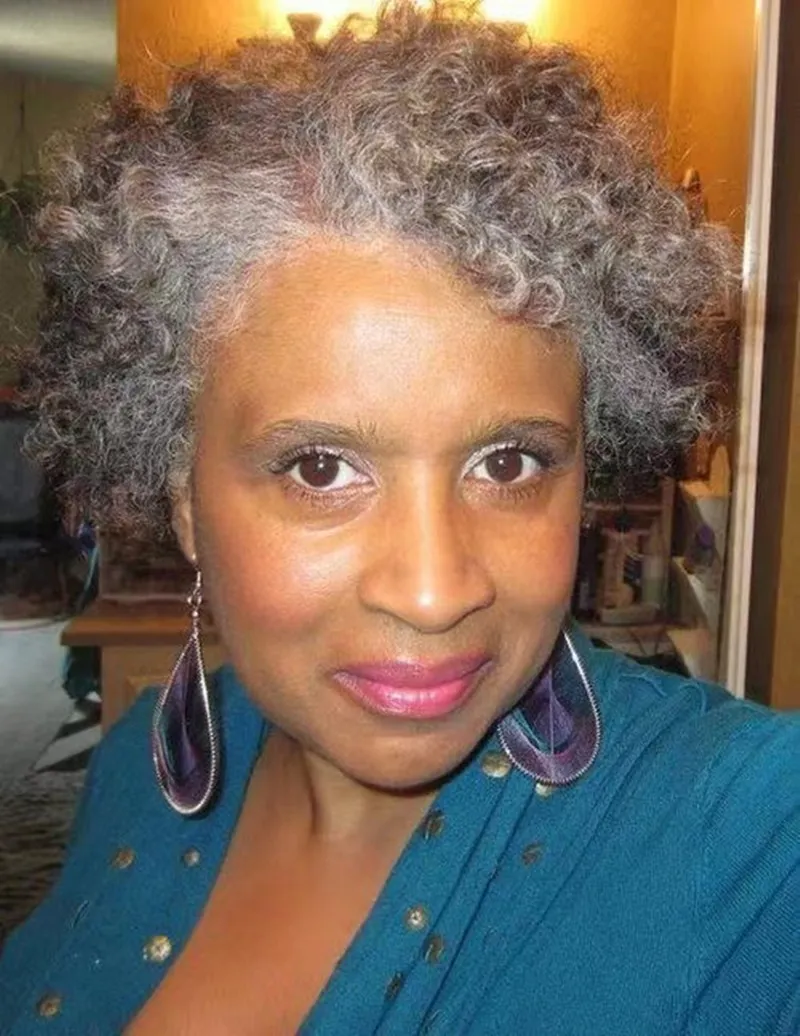 Short grey natural hair on sale wigs