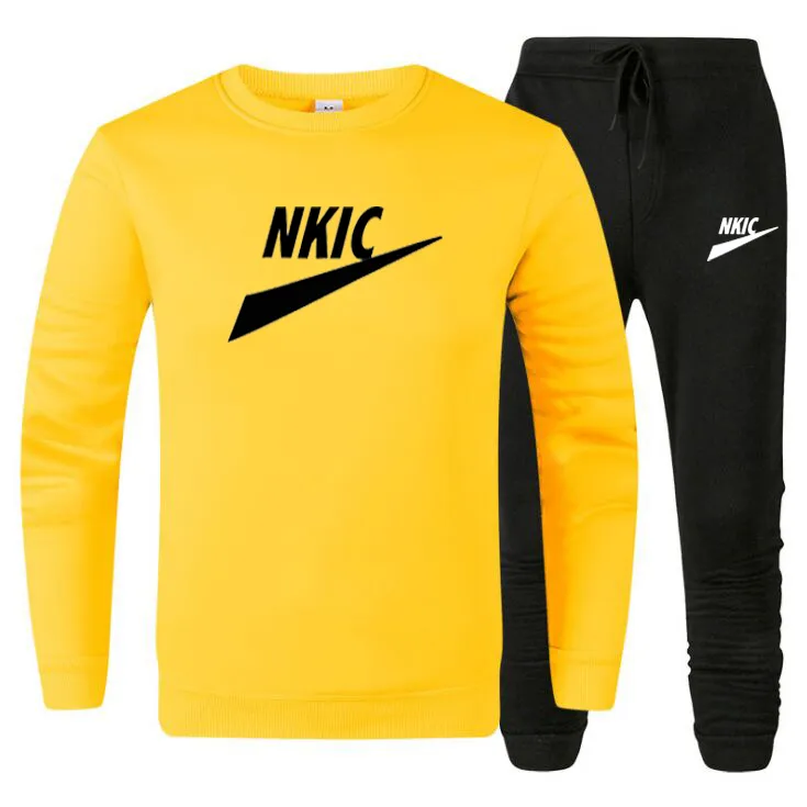 2022 Män Varumärke Brev Tracksuit Set Sweatshirt Toppar Jogger Sports Passar Trouser Tryckt tröja Sport Fritid Utomhuskläder