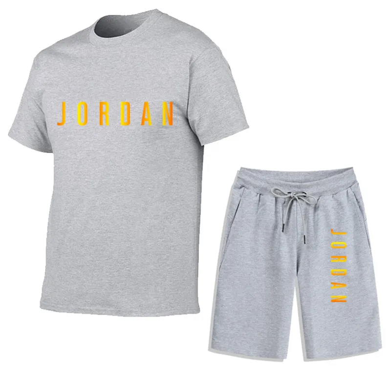 Tute da uomo firmate estive Tute casual da uomo in cotone Tute sportive da basket Tshirtshorts Set di lusso Brand Fitness