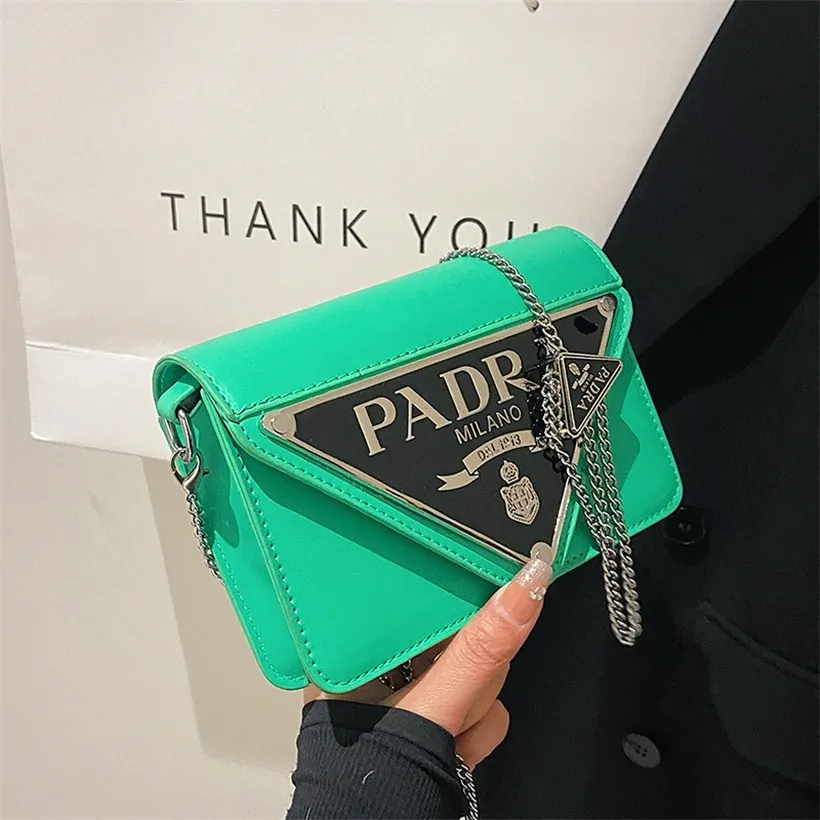 Super fire green small women's 2022 spring and summer new versatile messenger high sense fashion chain shoulder bag 90% off wholesale online