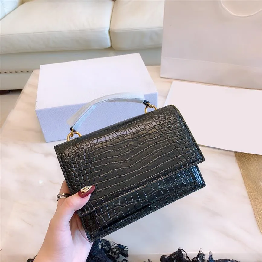 2021 SS Lady Fashion Wallet Crocodile Plain Handbag Closed Disual Luxurys مصمم تصطاد فتحات داخلية للسيدات CRO235D