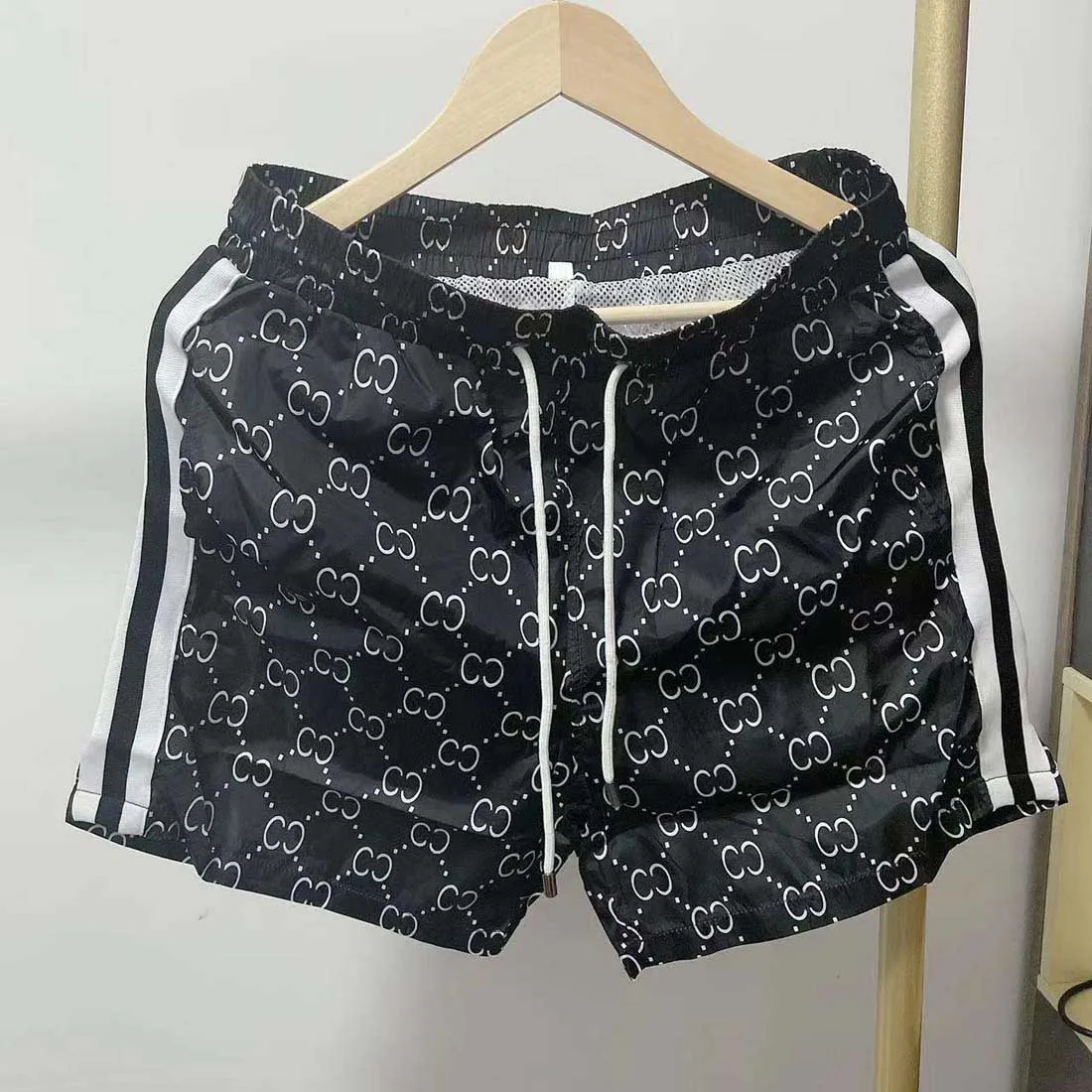 2023 Herren Damen Designer Shorts Sommermode Streetwears Kleidung Schnell trocknende Badebekleidung Druckbrett Strandhosen Asiatische Größe M-3XL