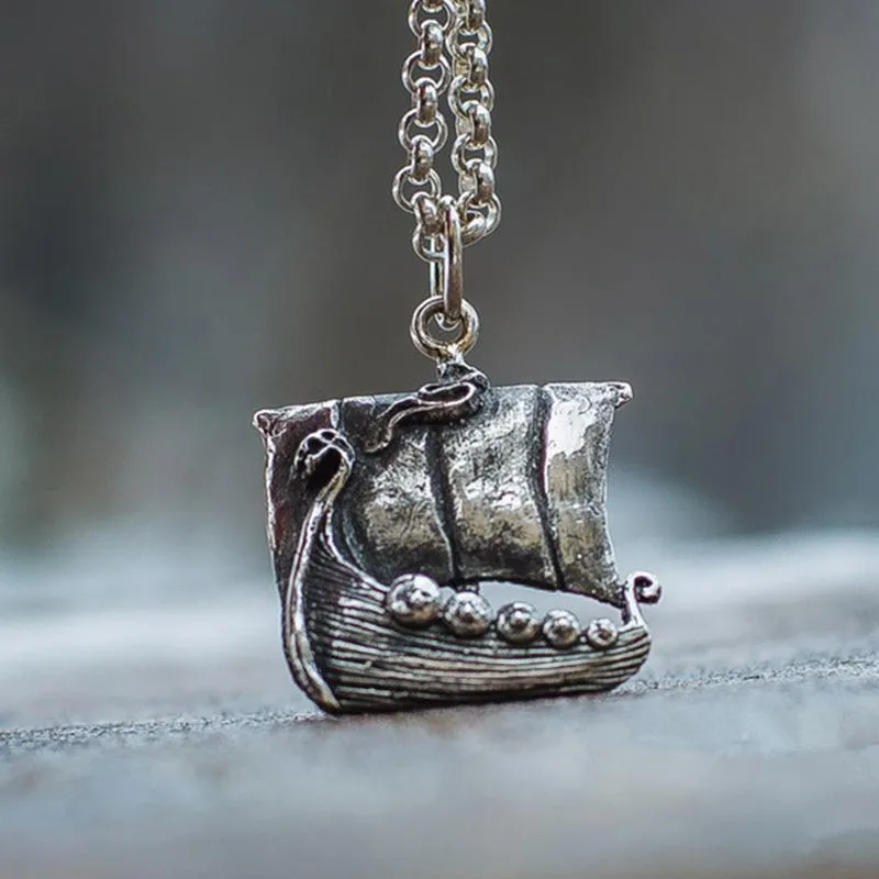 Pendentif Colliers Viking Warship Collier Vintage Nordic Boat Bijoux en acier inoxydablePendentif