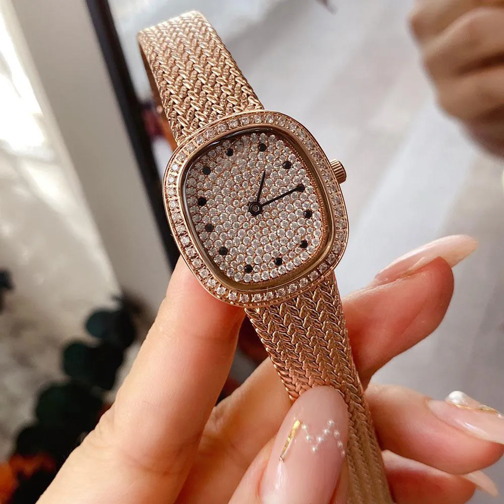 Business Ladies Fashion Watch Quartz Movement Silver Strap Diamond Dial Unique Vintage Style Watches Gift for Women Orologio Di Lusso