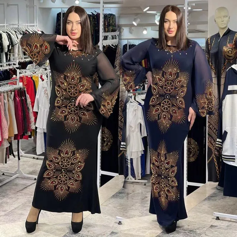 Ethnische Kleidung Exquisites türkisches Pfauenfederkleid Arabische Strassrobe Damen Muslimisches Geschäftsbankett Satin AbayaEthnisch