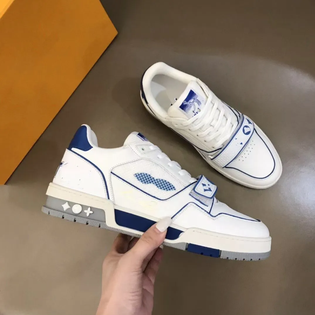 Mens velcro deals tennis shoes