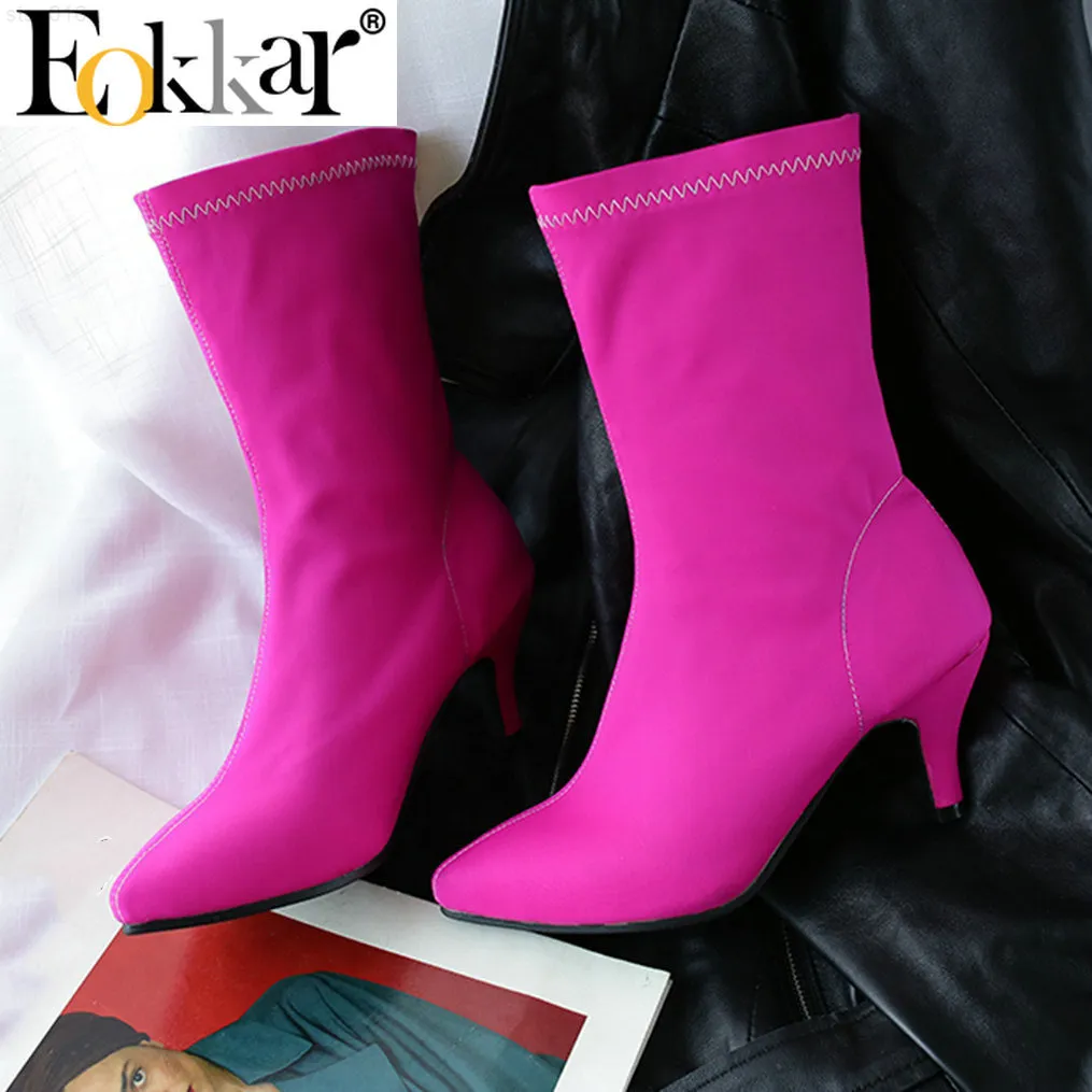 EOKKAR Hot Roze Kitten Hak Stretch Enkellaarsjes voor Vrouwen Puntschoen Elastische Laarsjes Koningsblauw Vrouwen Schoenen Lage hak BootsT220718