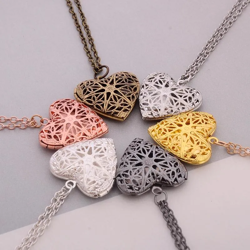 Pendant Necklaces Vintage Heart Box Po Frame Locket Necklace Women Men Fashion Hollow Star Flower Wholesale GiftPendant NecklacesPendant