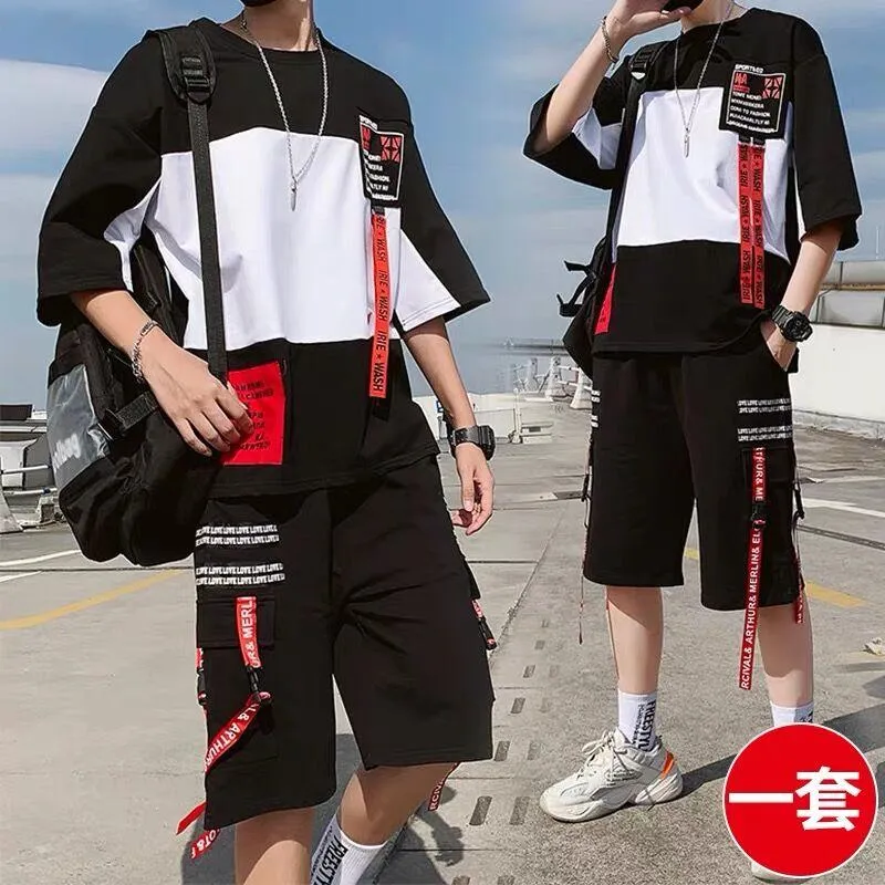 Erkek Trailtsits Streetwear 2pcs Set Erkekler Kısa Kollu Şort İki Parçalı Takım Erkek Yaz Öğrencisi Gençlik Hip Hop Spor Stili Tüm Eşleştirme
