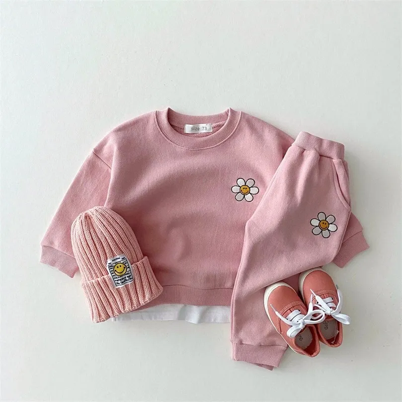 2st/Set babykläder Autumn Toddler Girls Outfits Infant Boy Cartoon Pyjamas Kids Leisure Wear Cotton Long Sleeve Set 220507