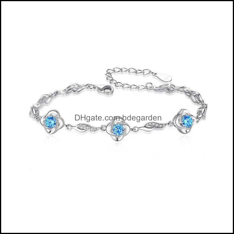 S990 silver bracelet female four leaf clover girl wrist chain sense ins niche design cool wind for girlfriend