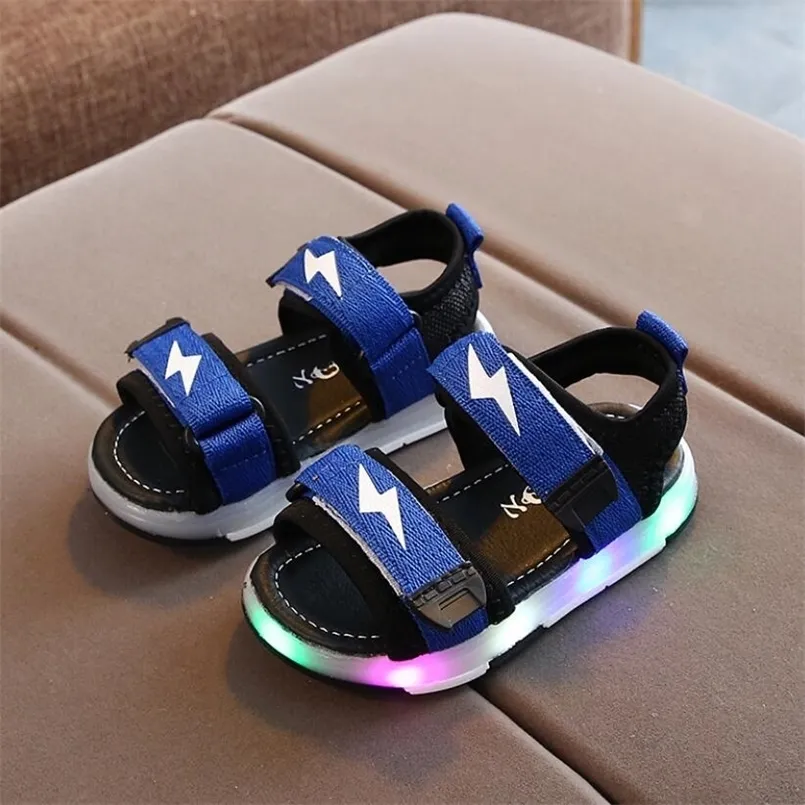 Kids Led Light up Children Summer Shoes Glowing Sport Sandals Boys and Girls Flashing Soft beach shoes for Toddler 220607