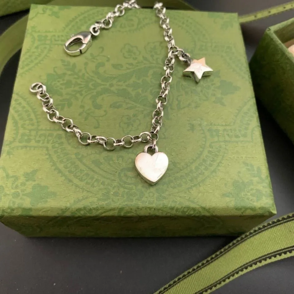 디자이너 Unisex Heart and Love Bracelet Cuff Bangle 남성 여성 스테인리스 Cjewelry 여성 고품질 힙합 팔찌