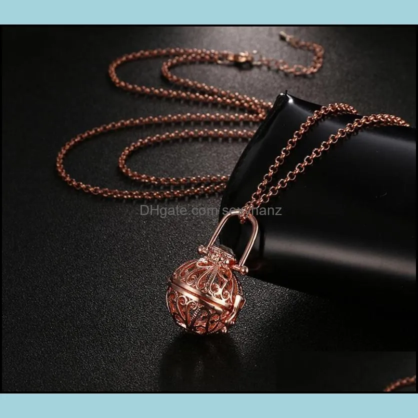 HOT Sale Aromatherapy Diffuser Necklaces Essential Oils Diffuser Necklace Fashion New Locket Pendants Necklace 5 Colors Free SHip