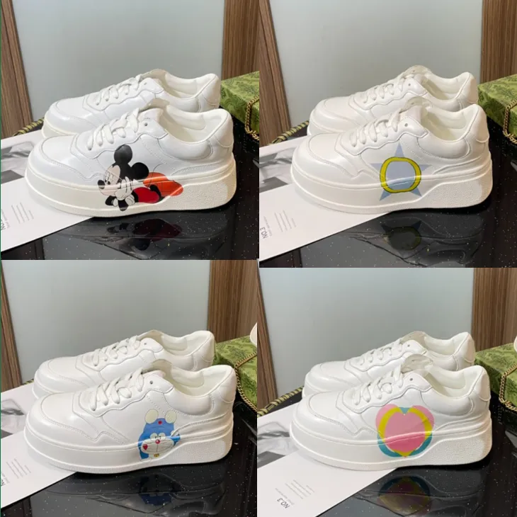 Top Luxury Designer Bee Ace Cartoon Sneakers Chaussures décontractées Chaussures Platform Sneakers Walking Sport Men Femme Sports Shoe With Box