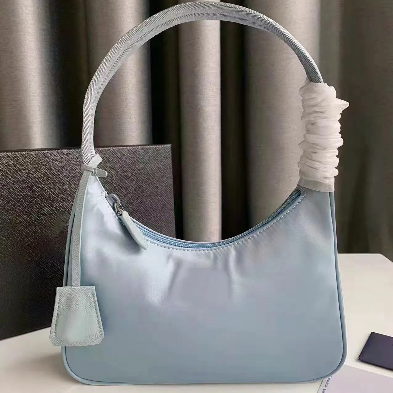 Waterproof cheap hobo bag