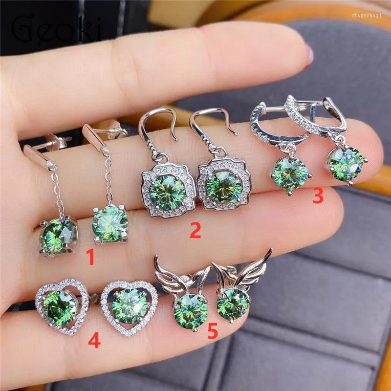 Dangle Chandelier Argent 925 Original Diamant Taille Brillant Test Passé Total 2 Ct D Couleur Vert Moissanite Tête De Vache Boucles D'oreilles Pierre Précieuse Bijou